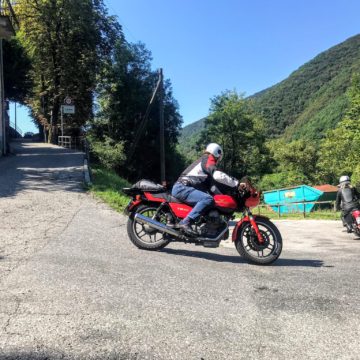 100